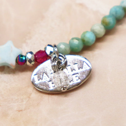 【绯红之焰】合成红宝石、萤石、蓝蛋白石和高岭土手镯