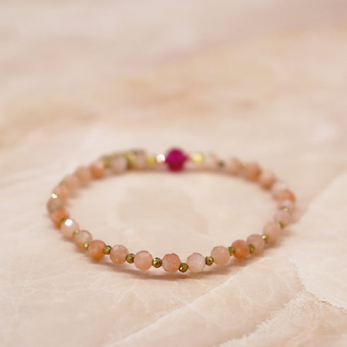 【绯红之焰】合成红宝石 x 橙色月光石手链