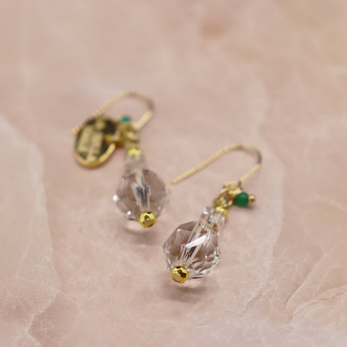 【Shining Like Stardust】水晶 ピアス