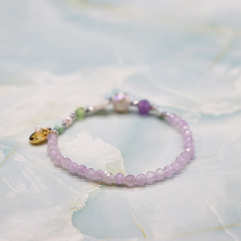 【绿光阳光】水波纹天珠 x 橄榄石 x 薰衣草紫水晶 x 珍珠母贝手链