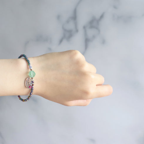 【对斋浦尔的渴望】绿色东陵玉、坦桑石和彩色赤铁矿手链
