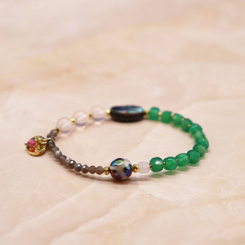 【Blooming Pink Roses】亀甲天珠×ローズクォーツ×アバロニシェル ブレスレット