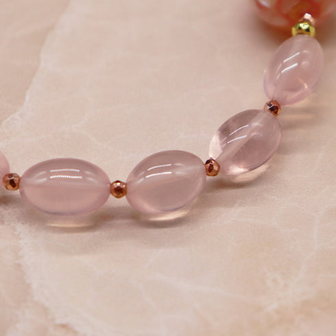 【Blooming Pink Roses】三眼天珠×ローズクォーツ×プレスシェル ブレスレット