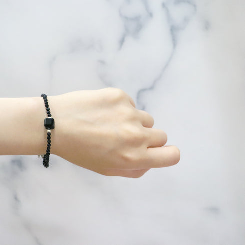 【Lovely Zoo】マザーオブパール×オニキス×モスコバイト×アクアマリン ブレスレット