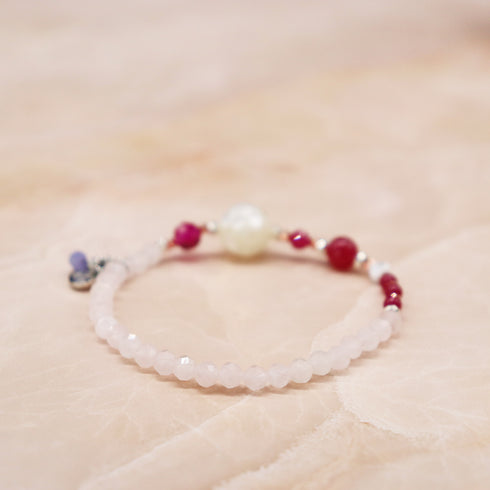 【绯红之焰】合成红宝石 x 压制贝壳 x 玫瑰石英手链