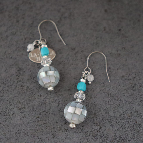 【Be Loved Turquoise】ターコイズ×プレスシェル×水晶 ピアス