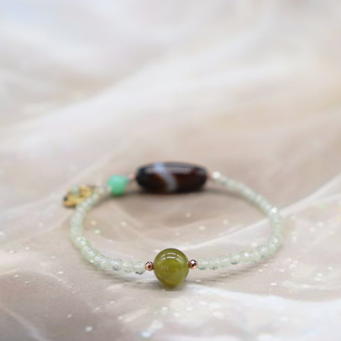 【ONLINE SHOP限定】【CLEAN UP】白蛇天珠×プレナイト×クリソプレーズ×グリーンガーネット ブレスレット