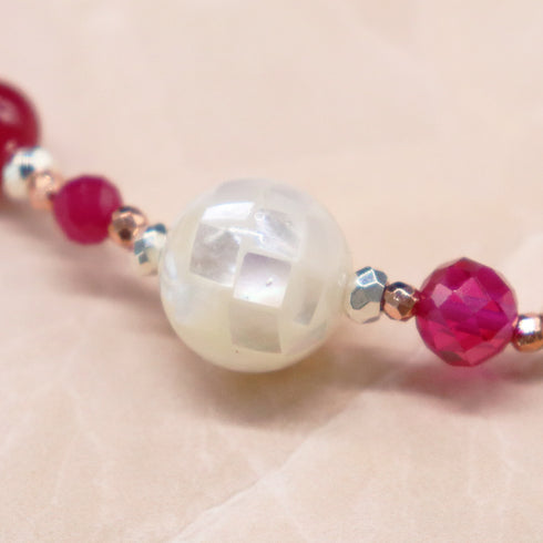 【绯红之焰】合成红宝石 x 压制贝壳 x 玫瑰石英手链