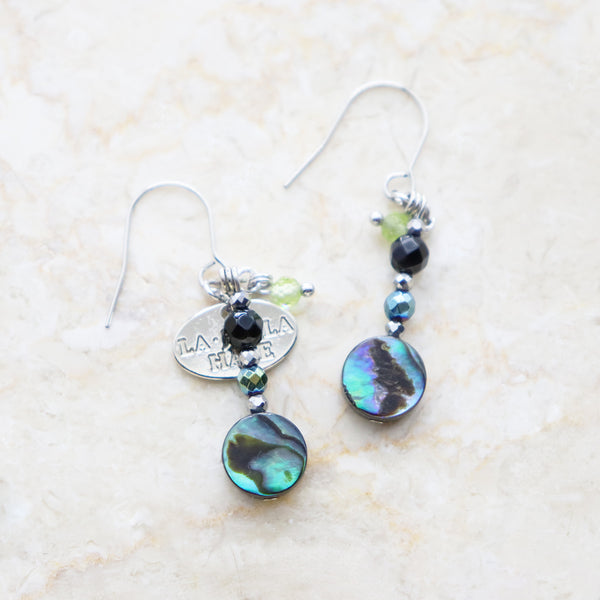 アバロニシェル×オニキス×ライトブルーヘマタイト ピアス