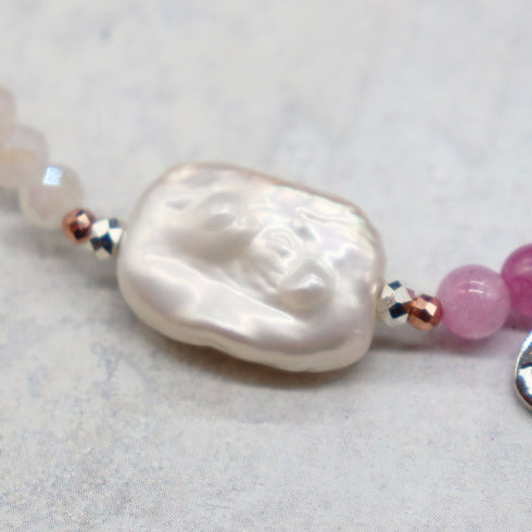 【Blooming Pink Roses】水紋天珠×ローズクォーツ×パール×クォーツァイト ブレスレット