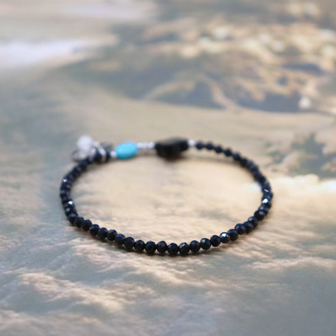 【ONLINE SHOP限定】【Be Loved Turquoise】キングマンターコイズ×オニキス ブレスレット