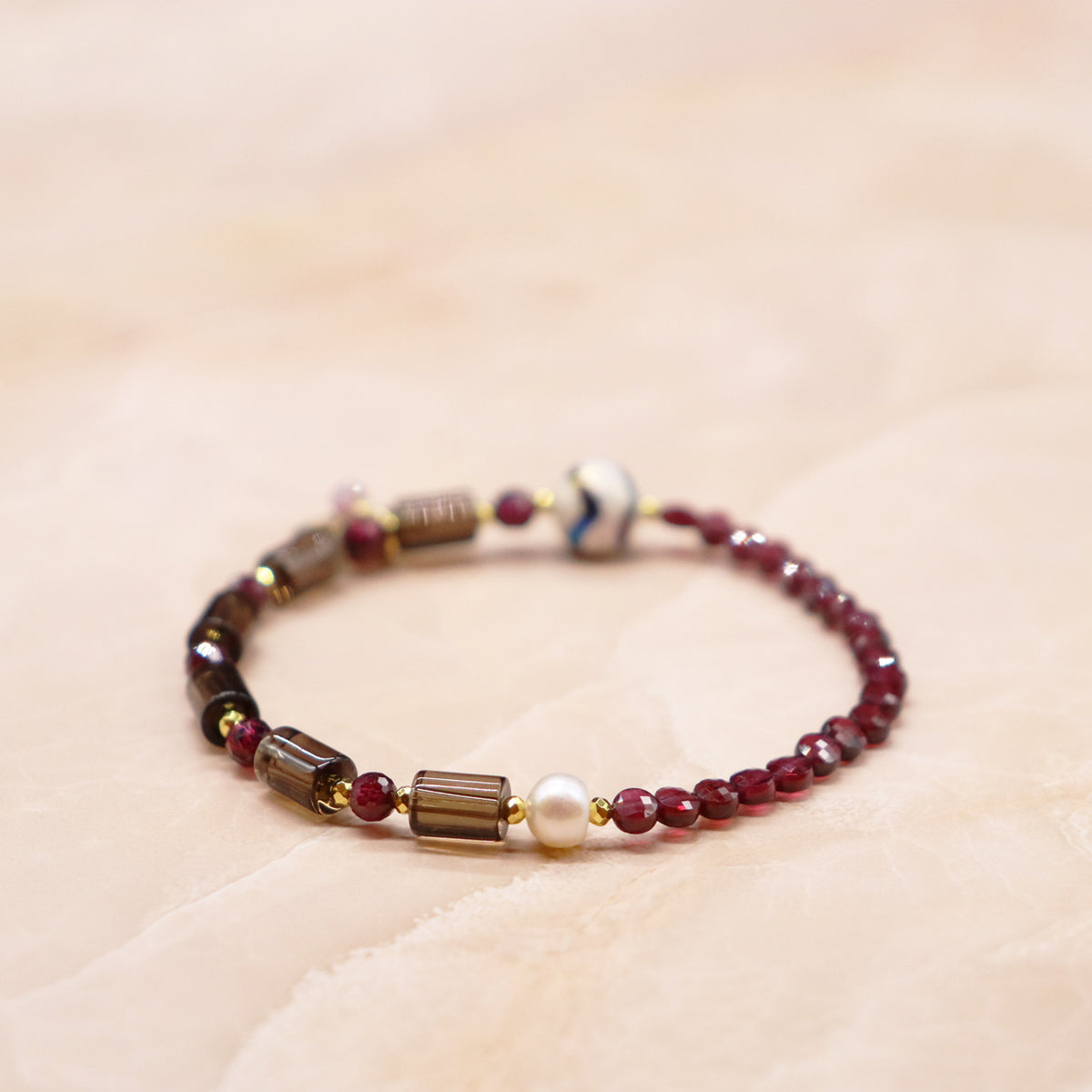 ONLINE SHOP限定】【Open the Jewelry Box!】水紋天珠×ロードライト 