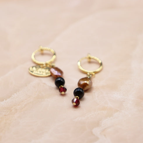 【Open the Jewelry Box!】ガーネット×オニキス×バロックパール イヤリング