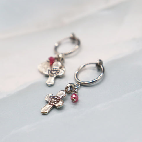 2026 Valentine Collection 【Make my Day】ジルコニア×カレンシルバー クロスイヤリング