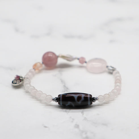 【ONLINE SHOP限定】【Blooming Pink Roses】水蓮花天珠×ローズクォーツ×パール ブレスレット