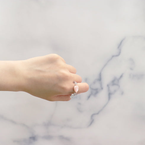 【Pink! Pink! Pink!】ピンクシェル×ラブラドライト×ムーンストーン リング