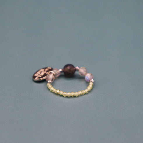 【Green Light Sunshine】ペリドット×アイオライト×ラブラドライト リング