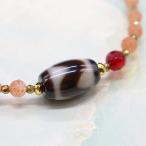 【ONLINE SHOP exclusive】【Longing for Jaipur】Tiger Tooth Dzi Bead x Orange Aventurine x Red Amber Bracelet