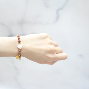 [Longing for Jaipur] Orange Aventurine, Goldstone, and Mother-of-Pearl Bracelet