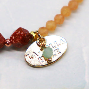 [Longing for Jaipur] Orange Aventurine, Goldstone, and Mother-of-Pearl Bracelet