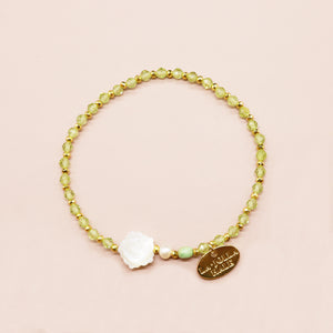 [Be Loved Turquoise] Turquoise x Peridot x Mother of Pearl Bracelet