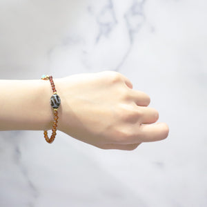 [Open the Jewelry Box!] Water Lotus Dzi Bead x Orange Garnet x Green Garnet Bracelet