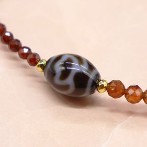 [Open the Jewelry Box!] Water Lotus Dzi Bead x Orange Garnet x Green Garnet Bracelet