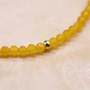 [Open the Jewelry Box!] Three-Eyed Dzi Bead x Green Garnet x Champagne Garnet x Quartzite Bracelet