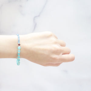 [Open the Jewelry Box!] Garnet x Quartzite x Zirconia x Amazonite Silica Bracelet