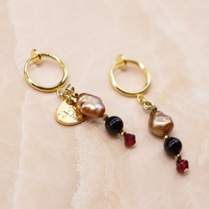 【Open the Jewelry Box!】ガーネット×オニキス×バロックパール イヤリング