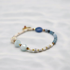 [Deep Sea Party] Tortoiseshell Dzi Bead x Aquamarine x Blue Quartz x Magnesite Bracelet