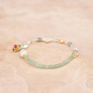 [Shining Like Stardust] Water-Patterned Dzi Bead x Crystal x Cracked Quartz x White Shell x Green Aventurine Bracelet