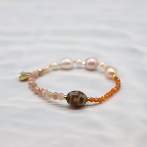 【ONLINE SHOP限定】【Mermaid Teardrops】双宝瓶天珠×巴洛克珍珠×橙月光石手链