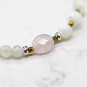 【Blooming Pink Roses】 Rose Quartz × Mother of Pearl × Pearl Bracelet